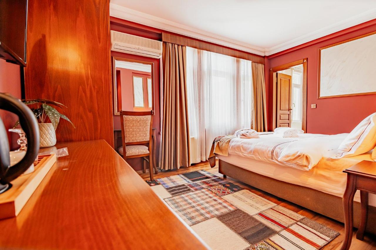 Fatma Sultan Hotel Istanbul Bagian luar foto