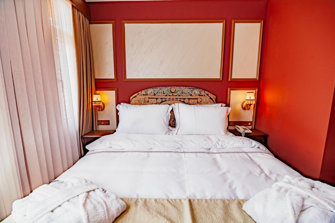 Fatma Sultan Hotel Istanbul Bagian luar foto