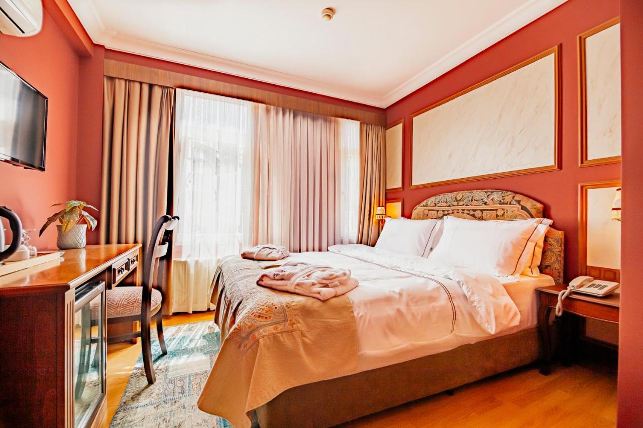 Fatma Sultan Hotel Istanbul Bagian luar foto
