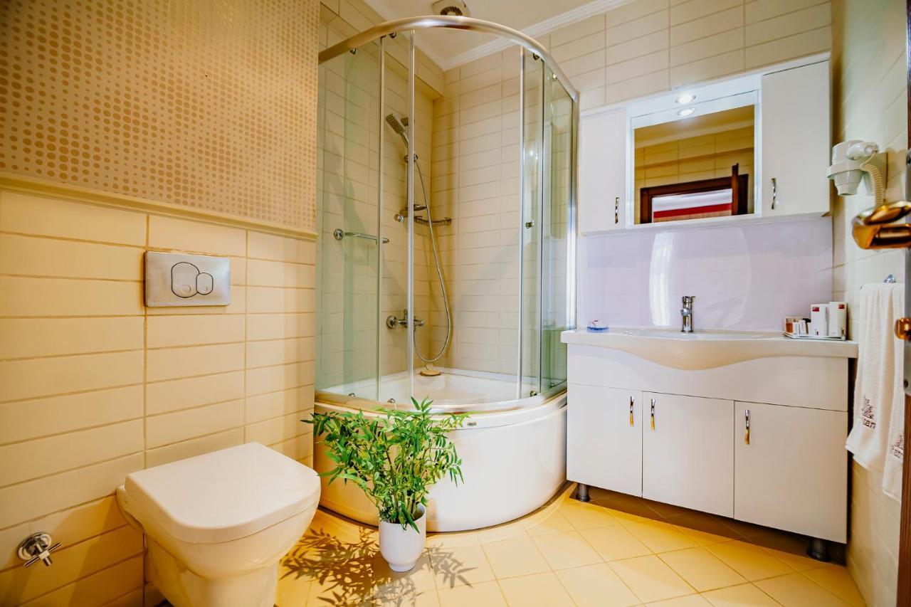 Fatma Sultan Hotel Istanbul Bagian luar foto